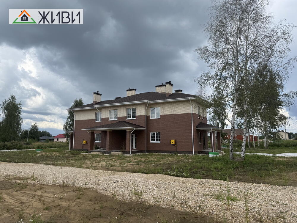 Таунхаус 2 эт., 86,8 м2, 6,6 сот.