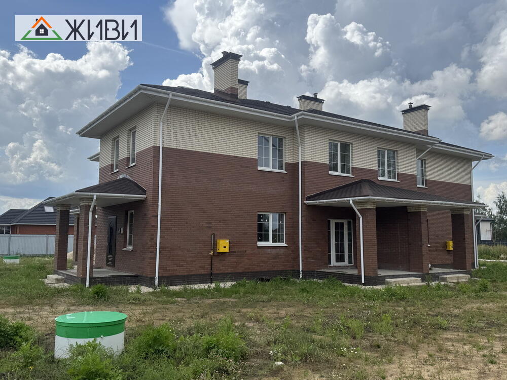 Таунхаус 2 эт., 86,8 м2, 6,6 сот.